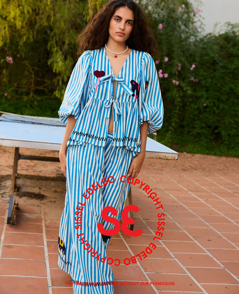 Vilja Top Blue Stripes - Organic Cotton 2.webp