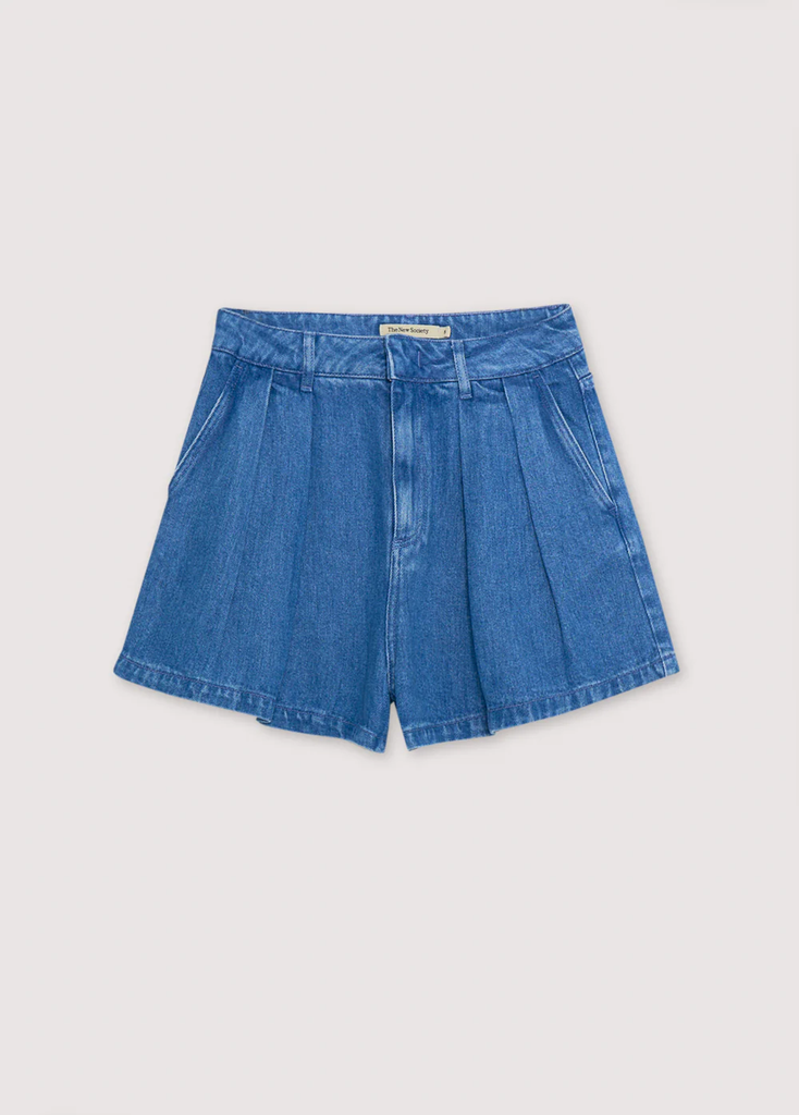 MICENAS_WOMAN_SHORT_FRONT.jpg.webp