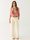 MAISONHOTEL-E-COMMSS26-DAY7_022BULERIAULRRIKE_PAMPANEIRALOLO_NAVAJODESSERT_FEDERCIASAND_FLAMENCAPEPE_1859_540x.jpg.webp