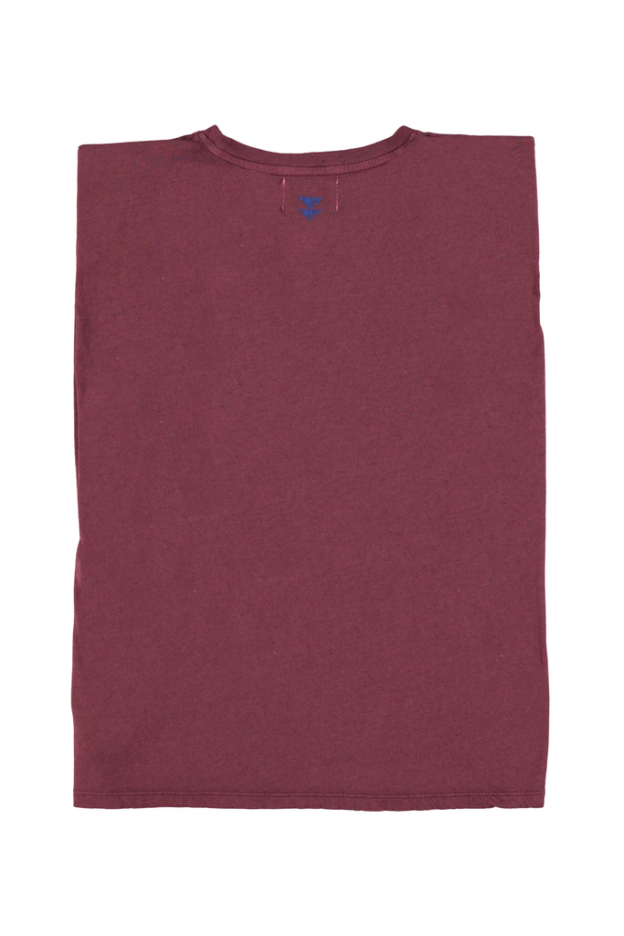 _Sleeveless t-shirt w: shoulder pads | Aubergine  w: "Los Amici" print_sisters department_2.webp