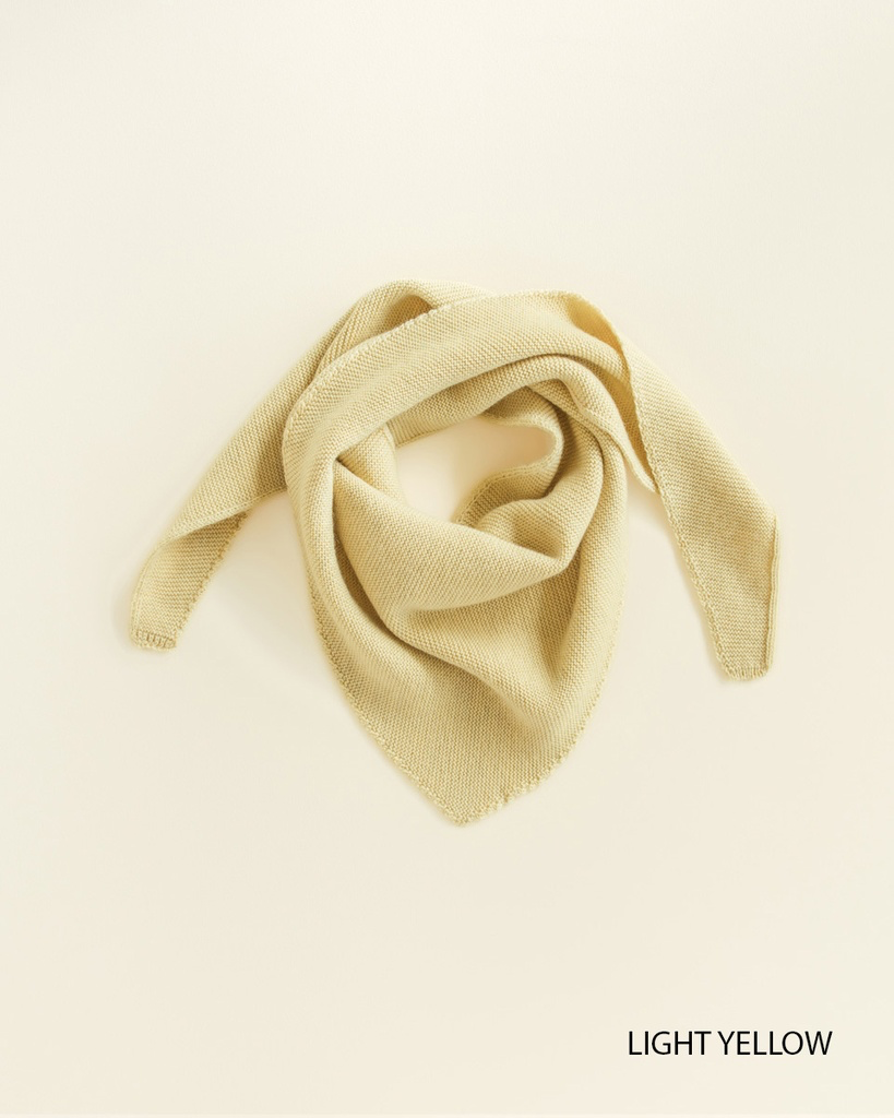 Triangle scarf Josephina (5).webp