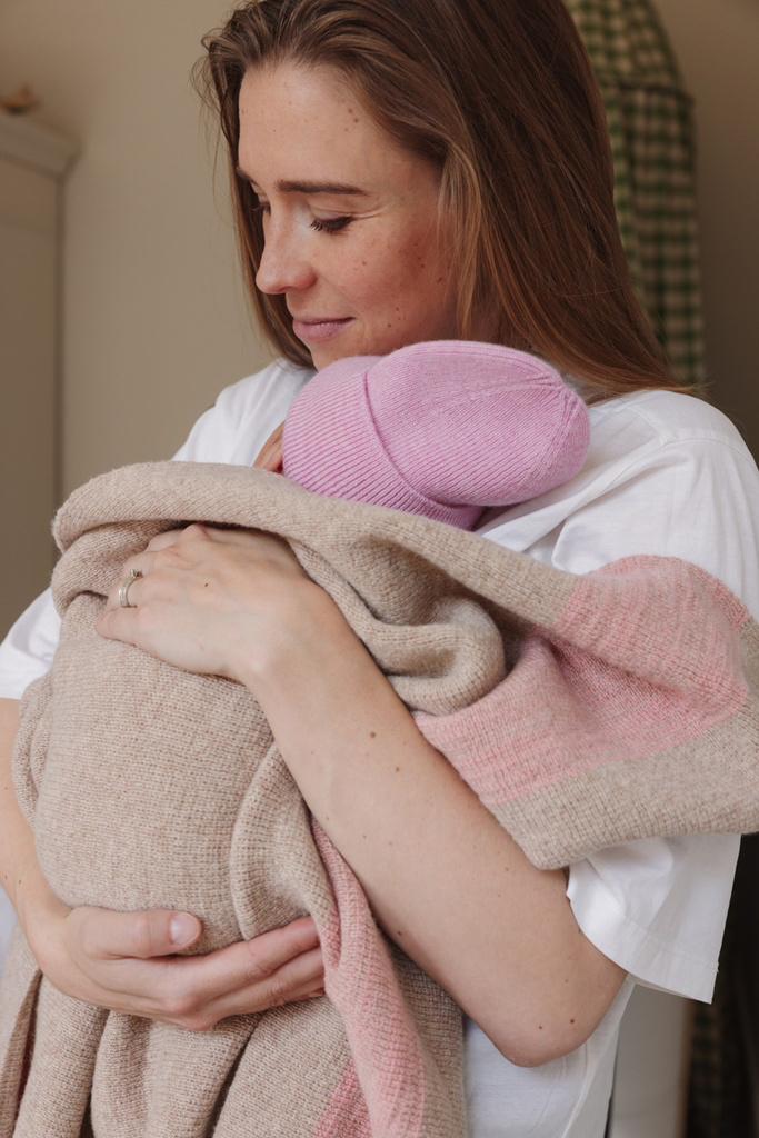 Blanket Gilbert (1).webp