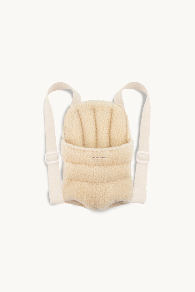 Gommu carrier sherpa cream