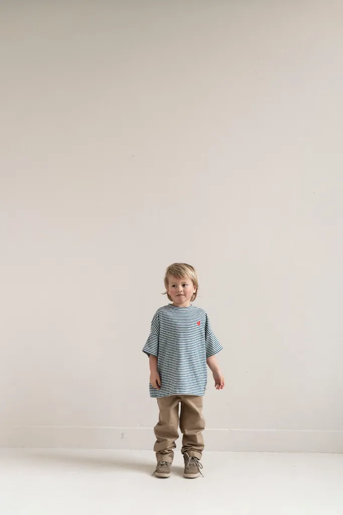 BRUUN OVERSIZED T-SHIRT FONDANT BROWN CLOUD BLUE 4.webp