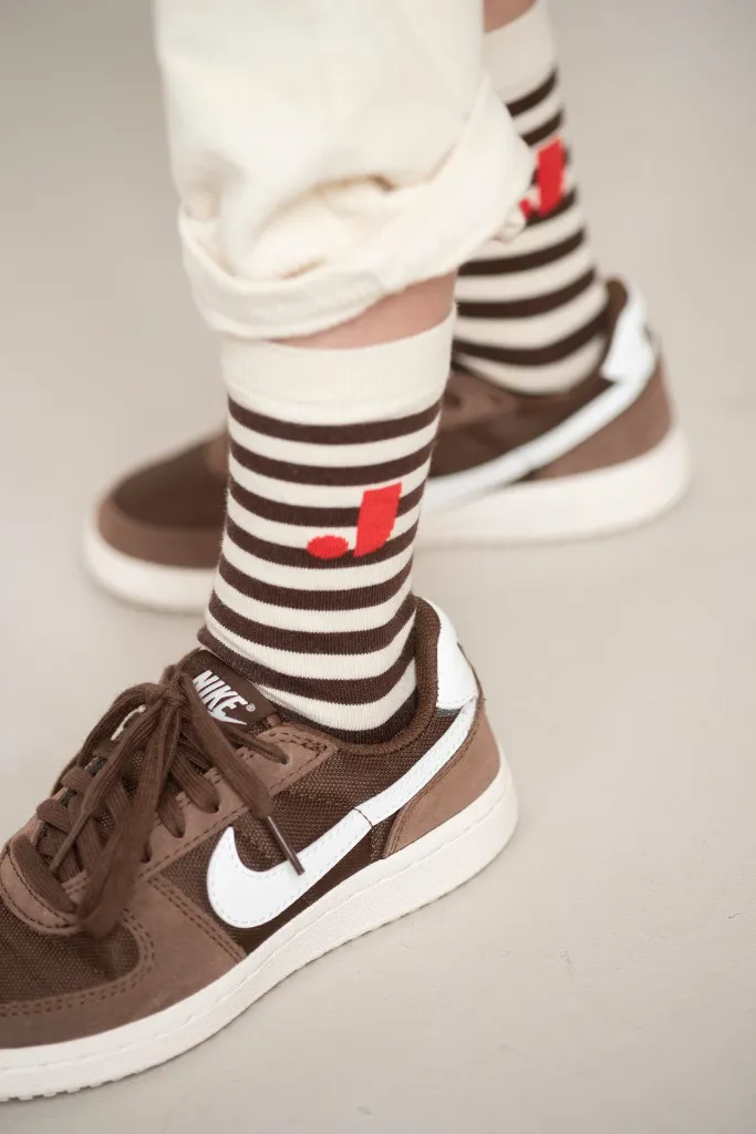 J STRIPE SOCKS OFF WHITE BROWN 2.webp