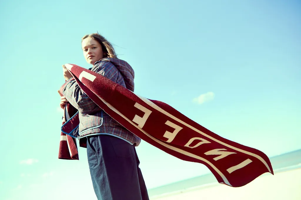 INDEE_AH26_SHOT003_PLAGE_366_final_WEBSIZE_1500px.webp