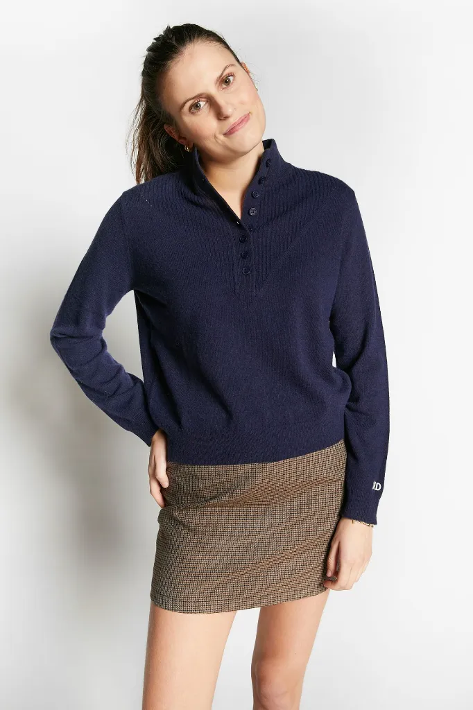 Indee - Winter pullover with buttons - 3 - Babette Oostduinkerke