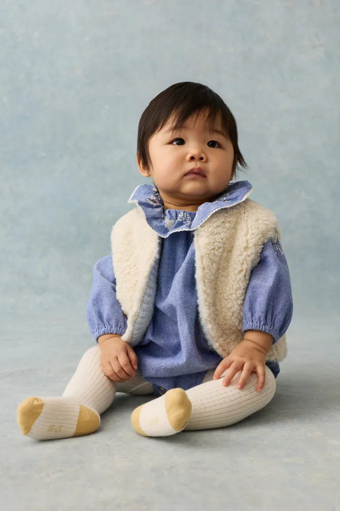 FRC-W26-V0279_6.webp