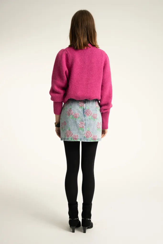 knitted-sweater-fuschia-sisters-department-4.webp