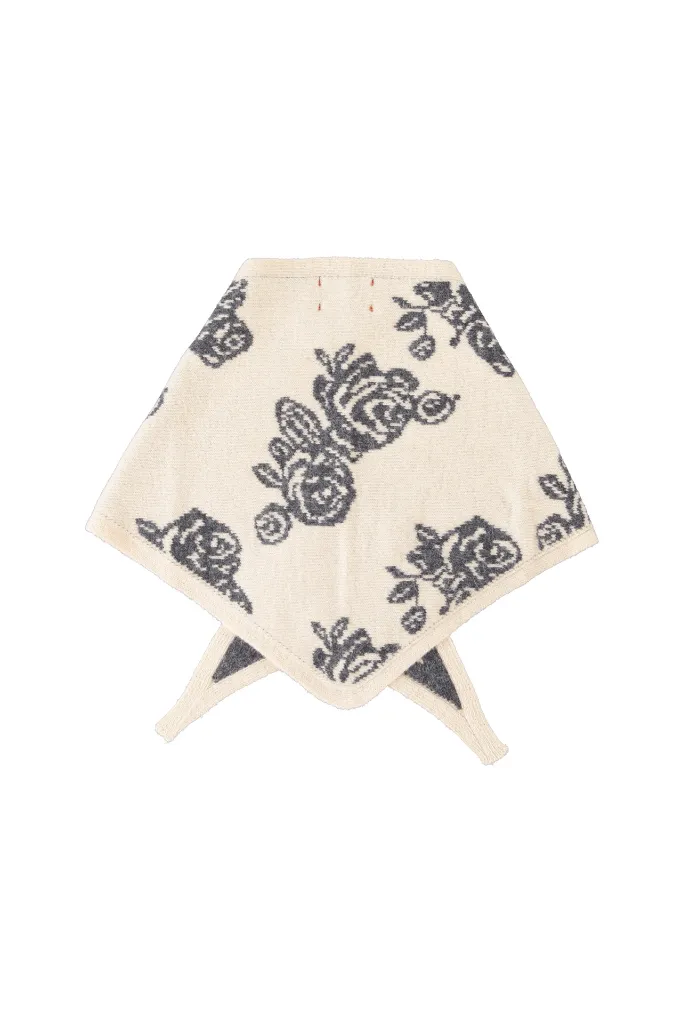bandana-ecru-with-flowers-sisters-department-3.webp