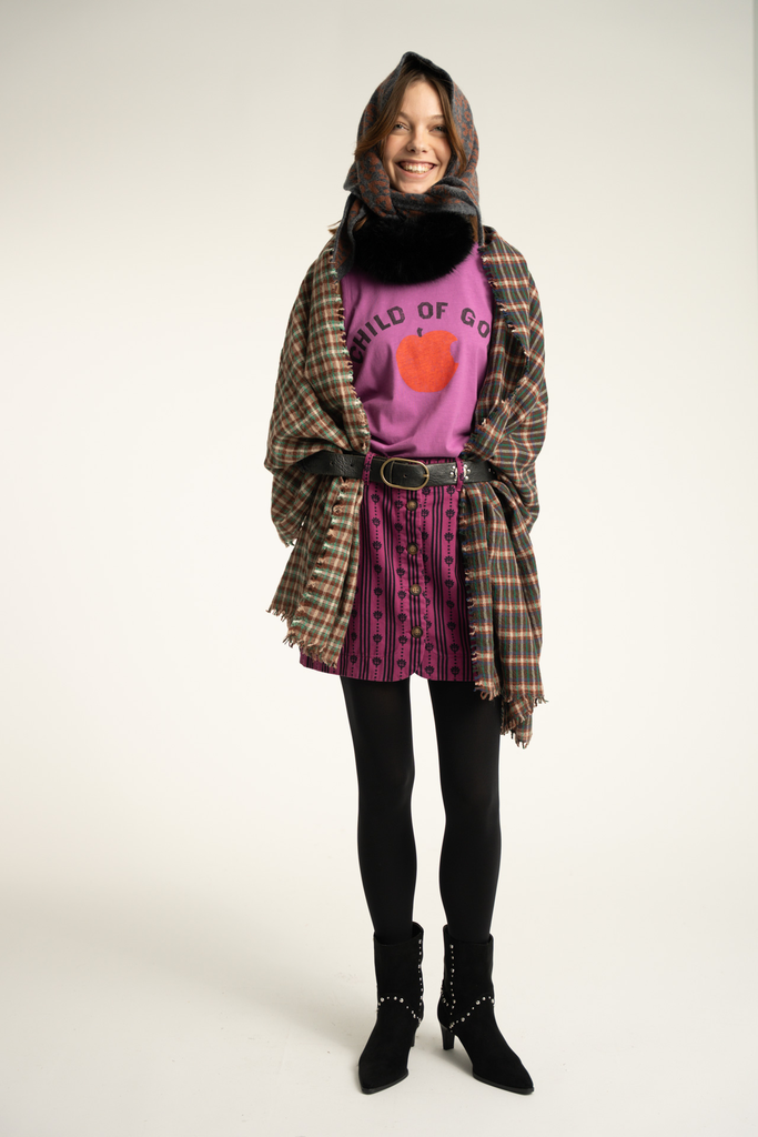 scarf-brown-checkered-sisters-department-2.webp