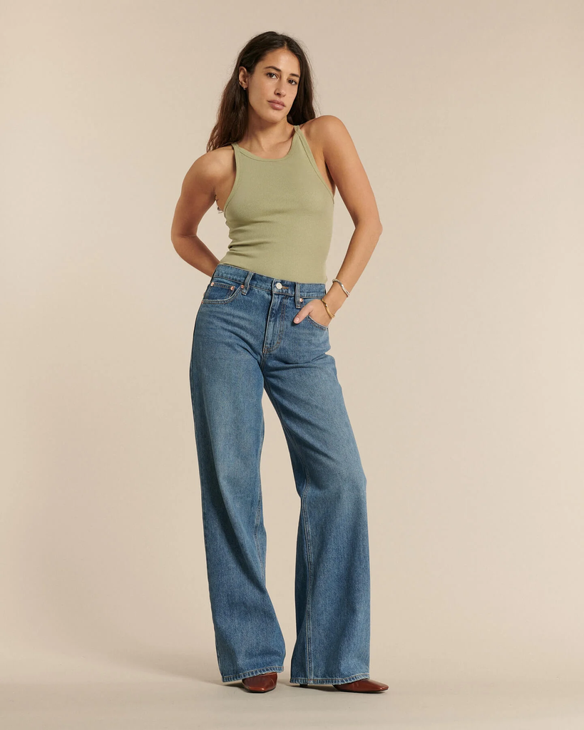 JOIE-DENIM-ASH_BLUE-IN_40-PO1620-SS26-ESHOP-33725_HD_web.jpg.webp