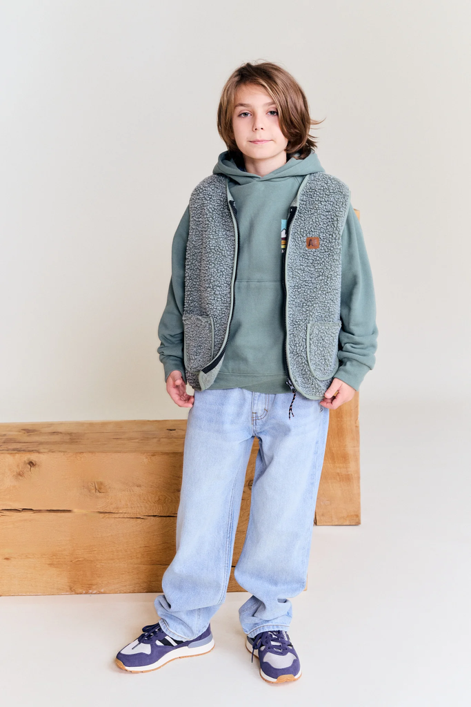 AO_AW26_LB_DAG2_Look25_025_1600x.jpg.webp