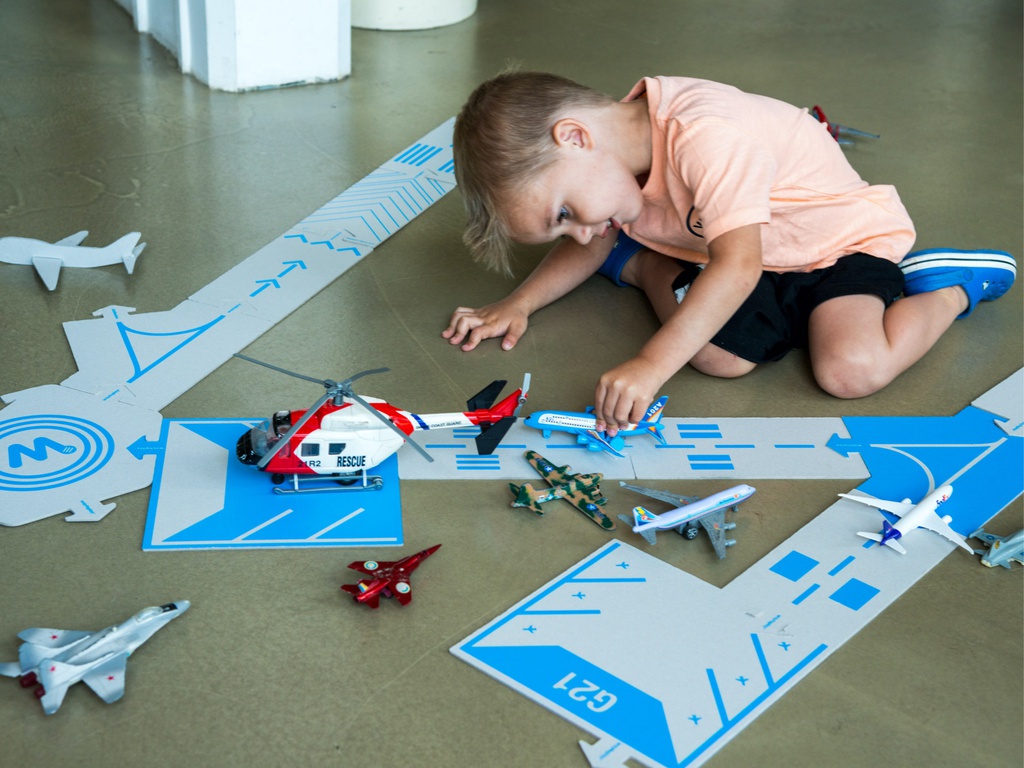 Runway - recycled cardboard toy road