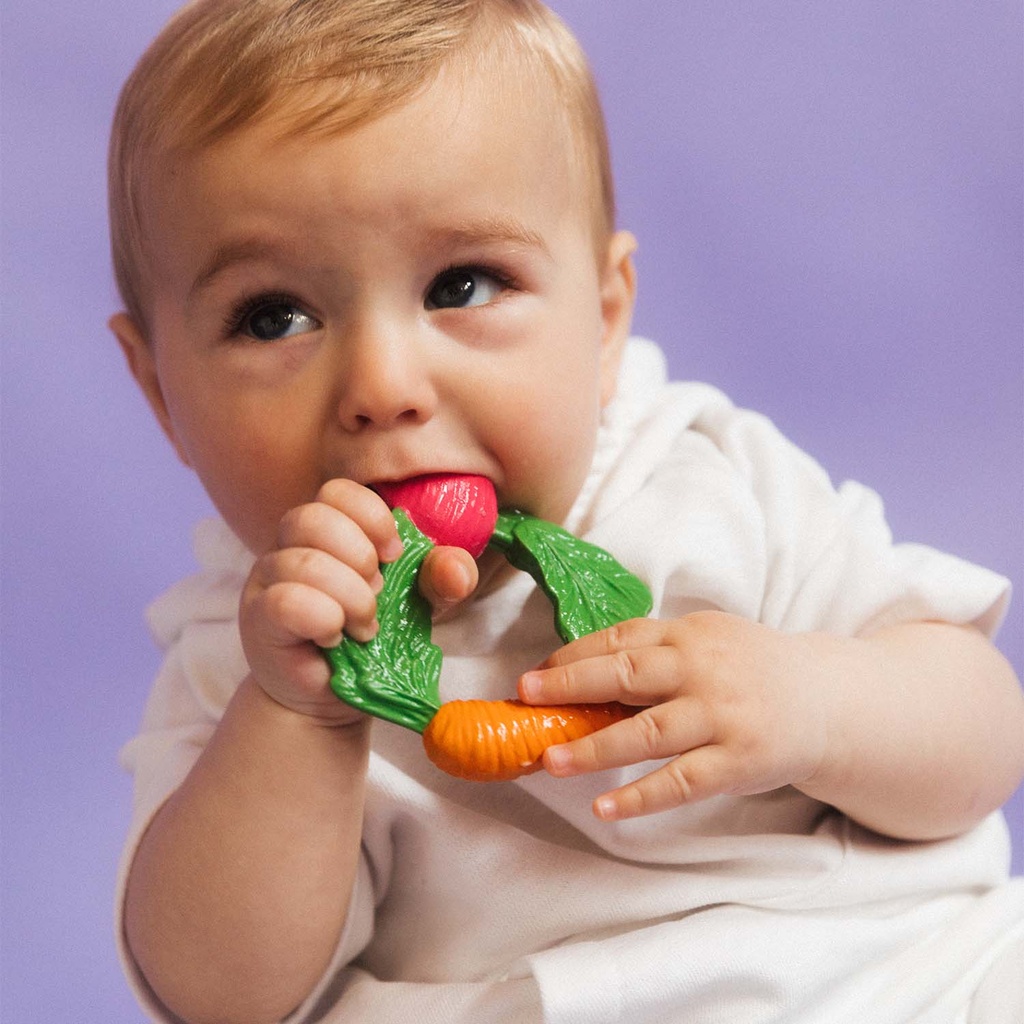 Oli&Carol - Veggie Teething Ring