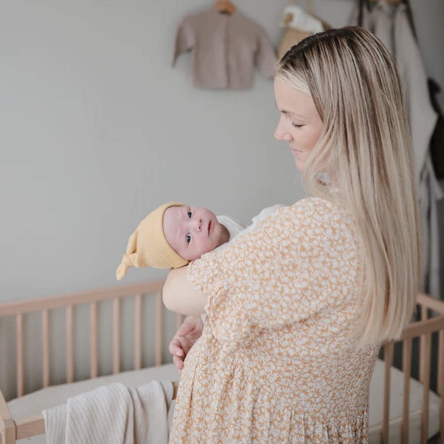 Mushie - Ribbed baby beanie - Mustard melange