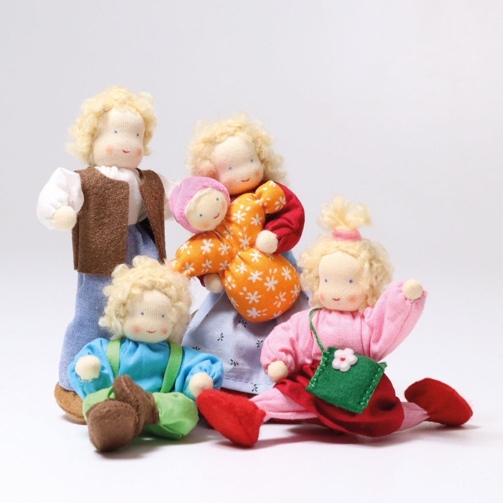Grimms - Popje - Baby Mia - 2 - Babette Oostduinkerke