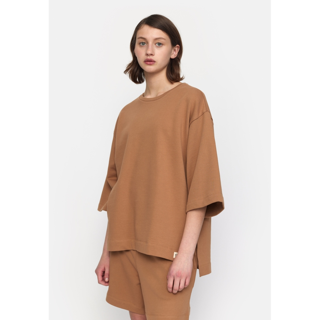 Esmé Studios - May short sleeve sweat blouse