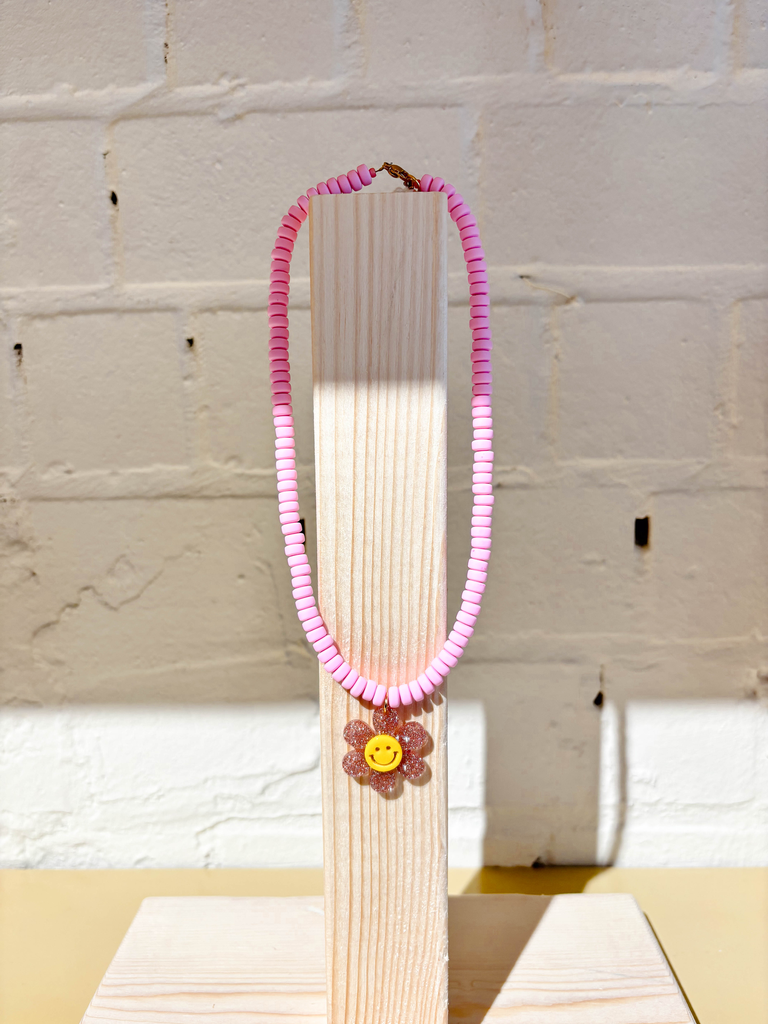 Kimchi - Ketting roze bloem