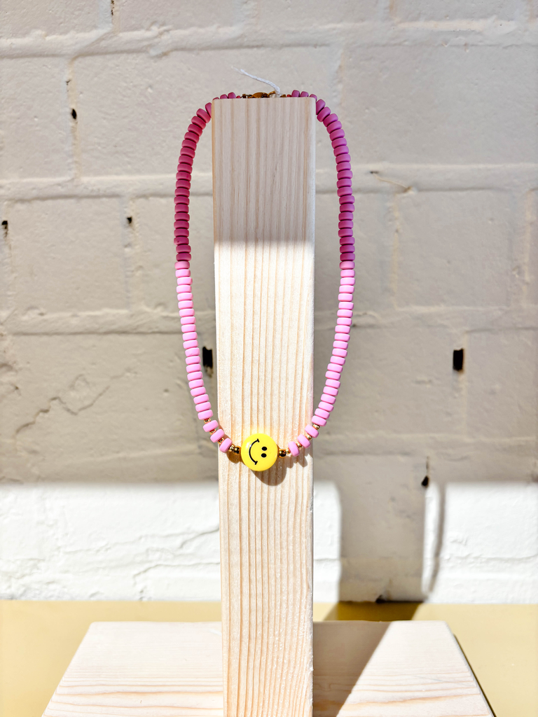 Kimchi - Ketting lila smiley 