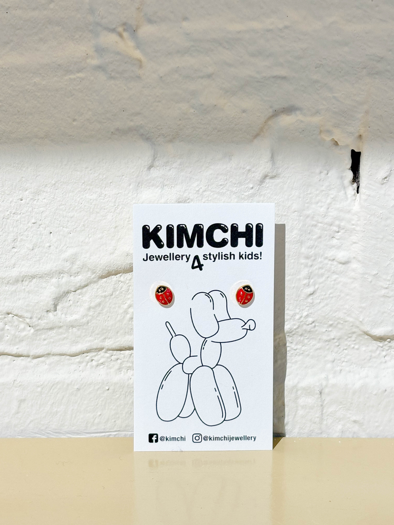 Kimchi - Oorringen stekertje lieveheersbeestje