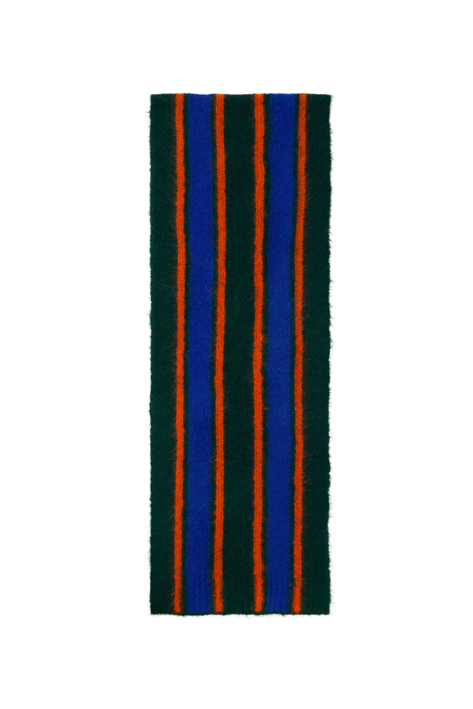 The tiny big sister - Striped scarf