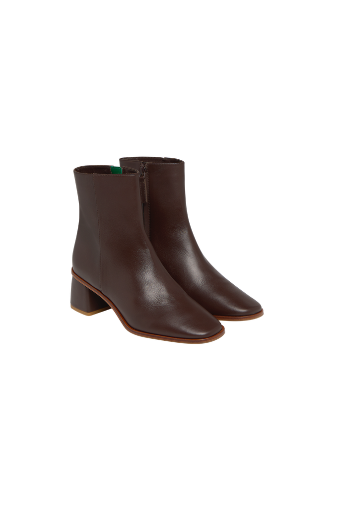 The tiny big sister - Ankle heel boots