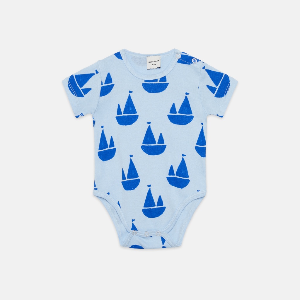 Weekend House Kids - Boat shapes all over baby body - Celeste (18 maand)