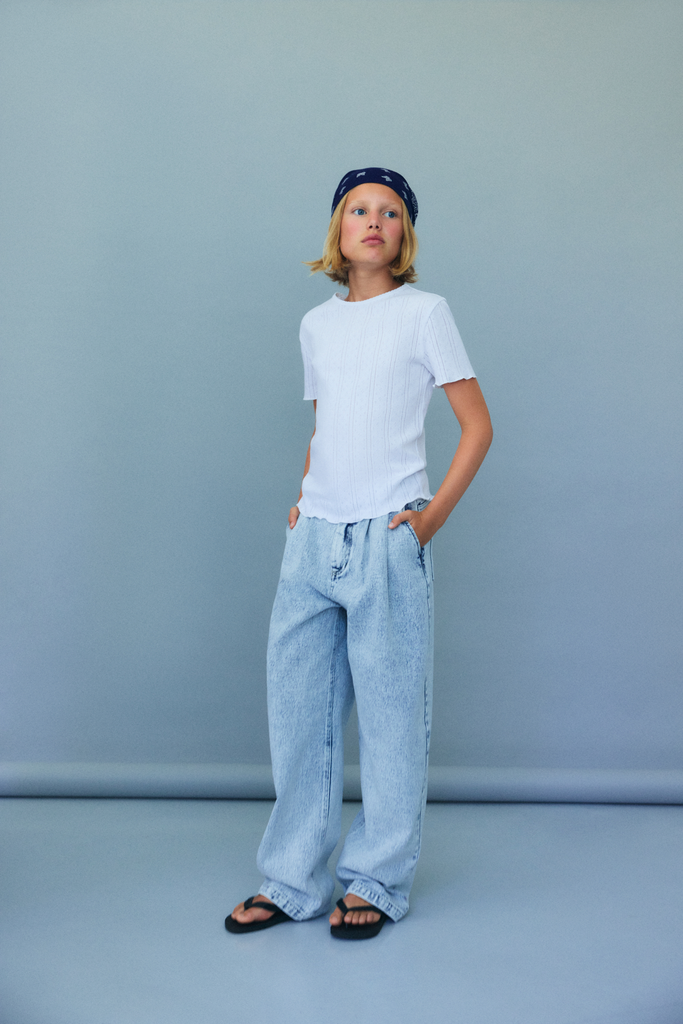 The New Society - Tns pleat denim teen pant - Bleach denim