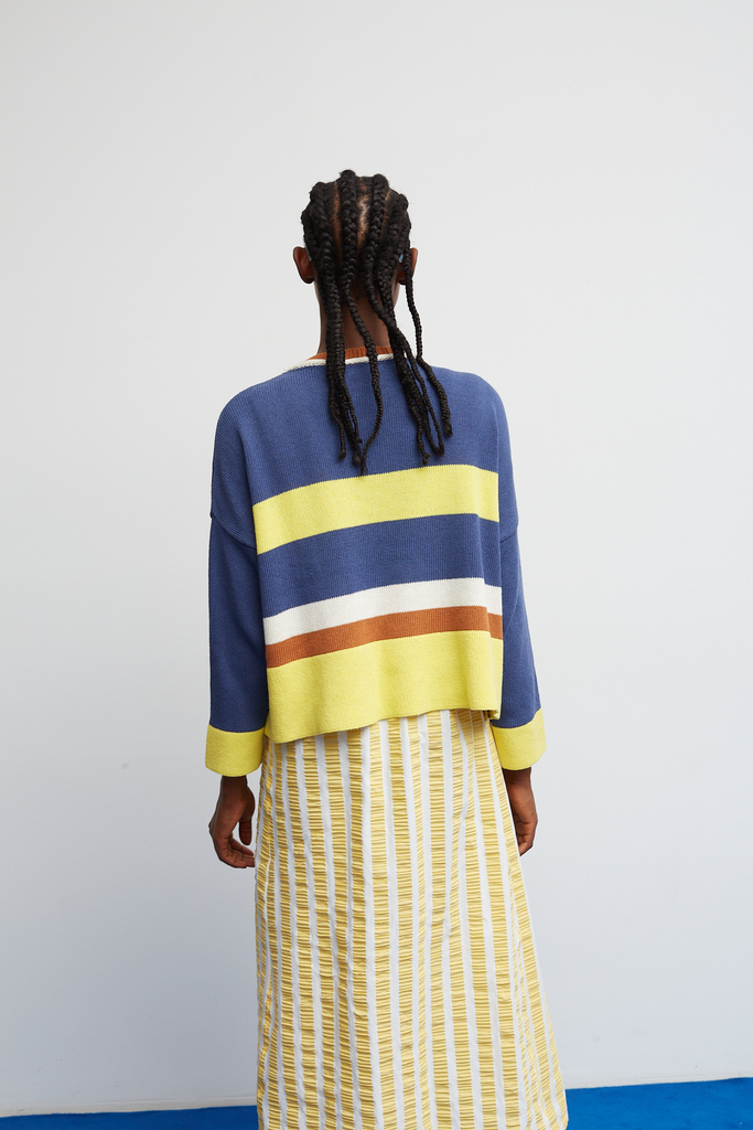 Dr Bloom - Blue Solete Sweater 💙🌼 (S - 36)