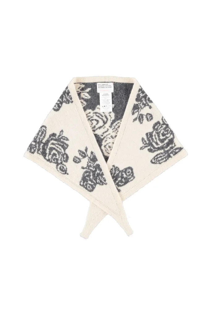 Sisters Department - Knitted Bandana (Ecru)