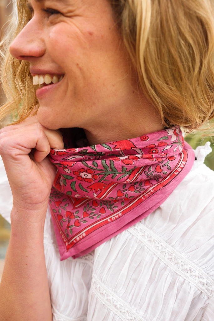 So family - Kleine sjaal Amma roze