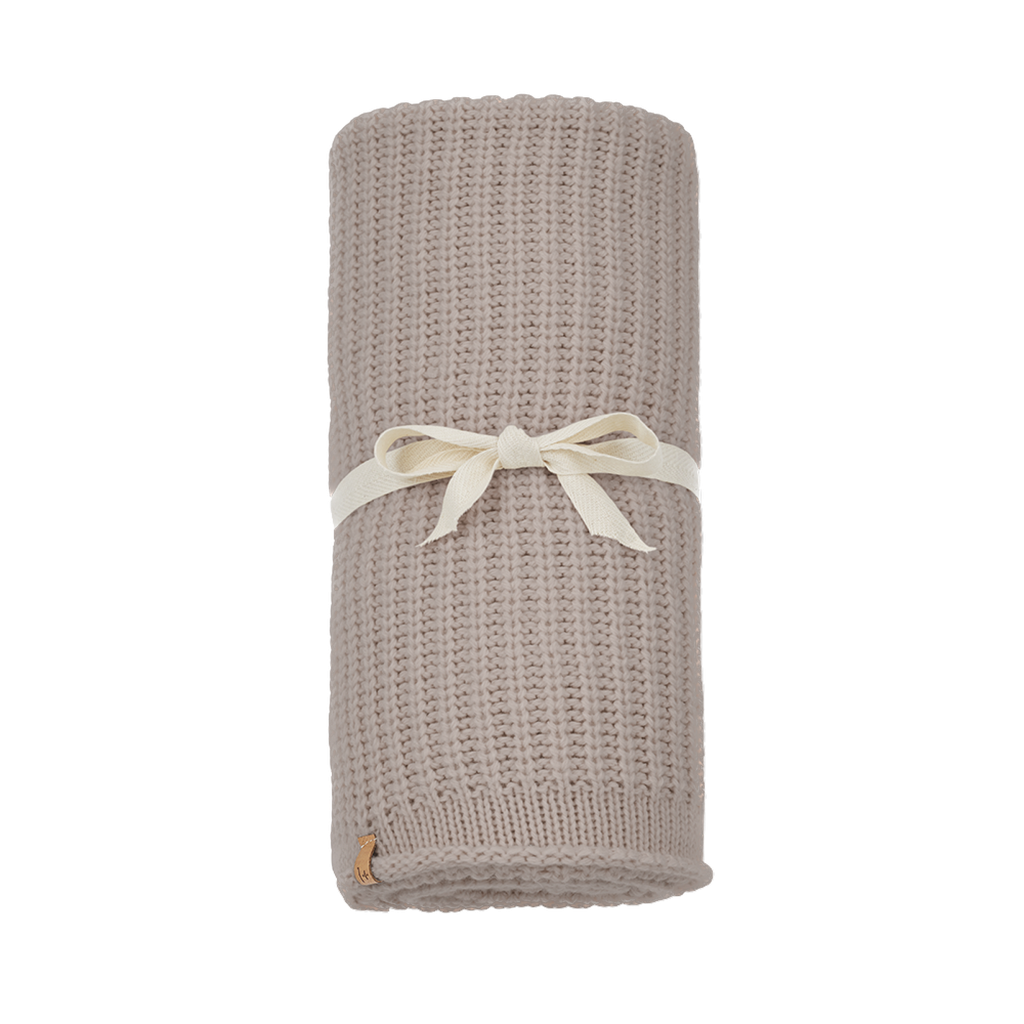 1+ In the family - Suzanne Blanket - Nude