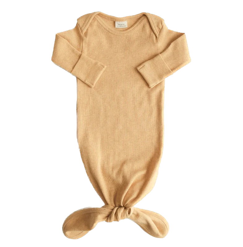 Mushie - Ribbed knotted baby gown - Mustard melange