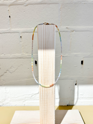 [202529] Kimchi - Ketting half edelsteen  donker