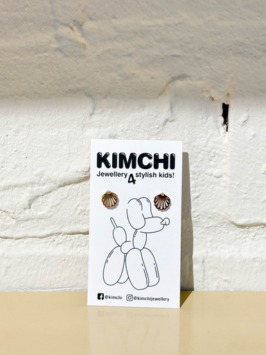 Kimchi - Oorbellen stekertje open schelpje